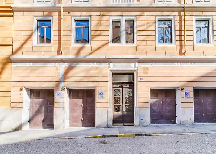 Frida Nuovo Luminoso Con Vista Aperta Apartamento Trieste